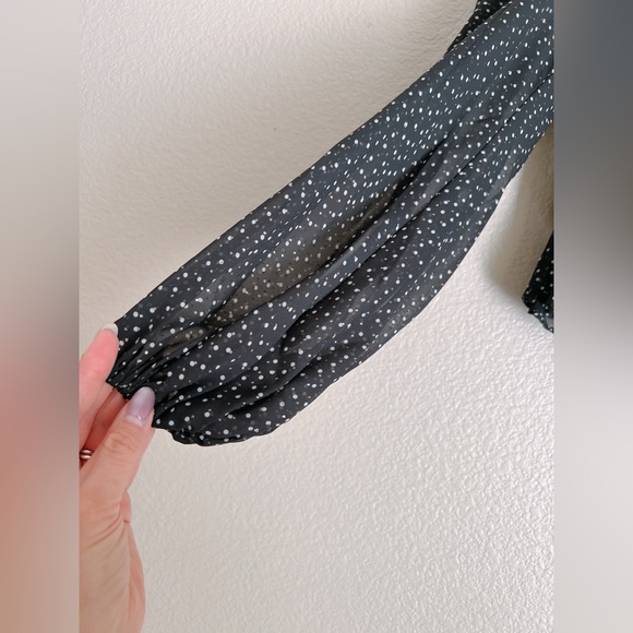 JILL JILL STUART Women's Wrap Top Foil Printed Chiffon - Picture 6 of 7